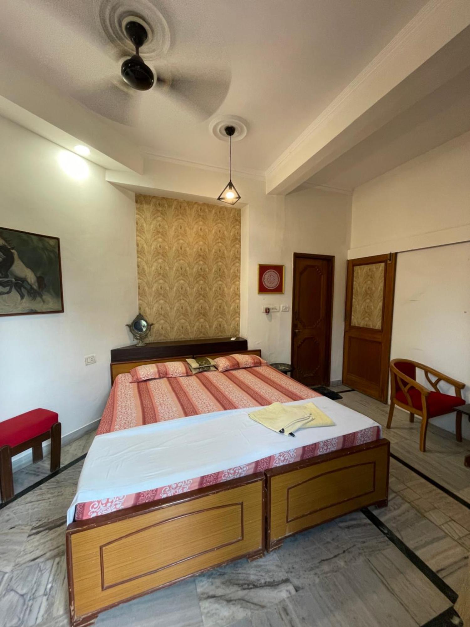 N.Homestay Agra  Ngoại thất bức ảnh