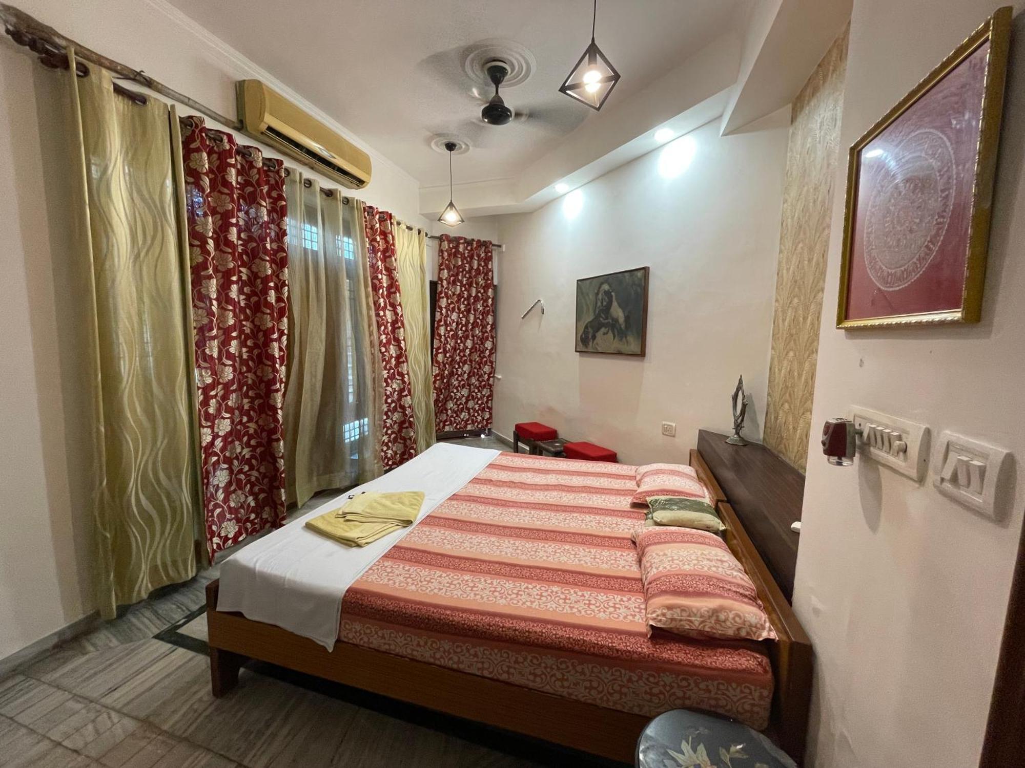 N.Homestay Agra  Ngoại thất bức ảnh