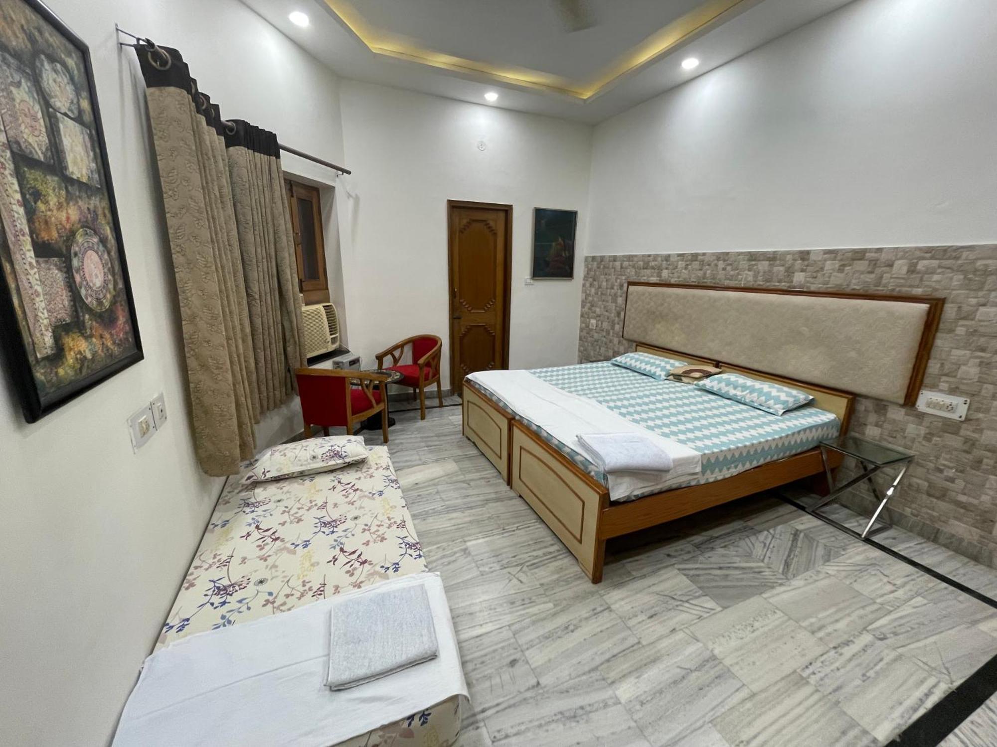 N.Homestay Agra  Ngoại thất bức ảnh