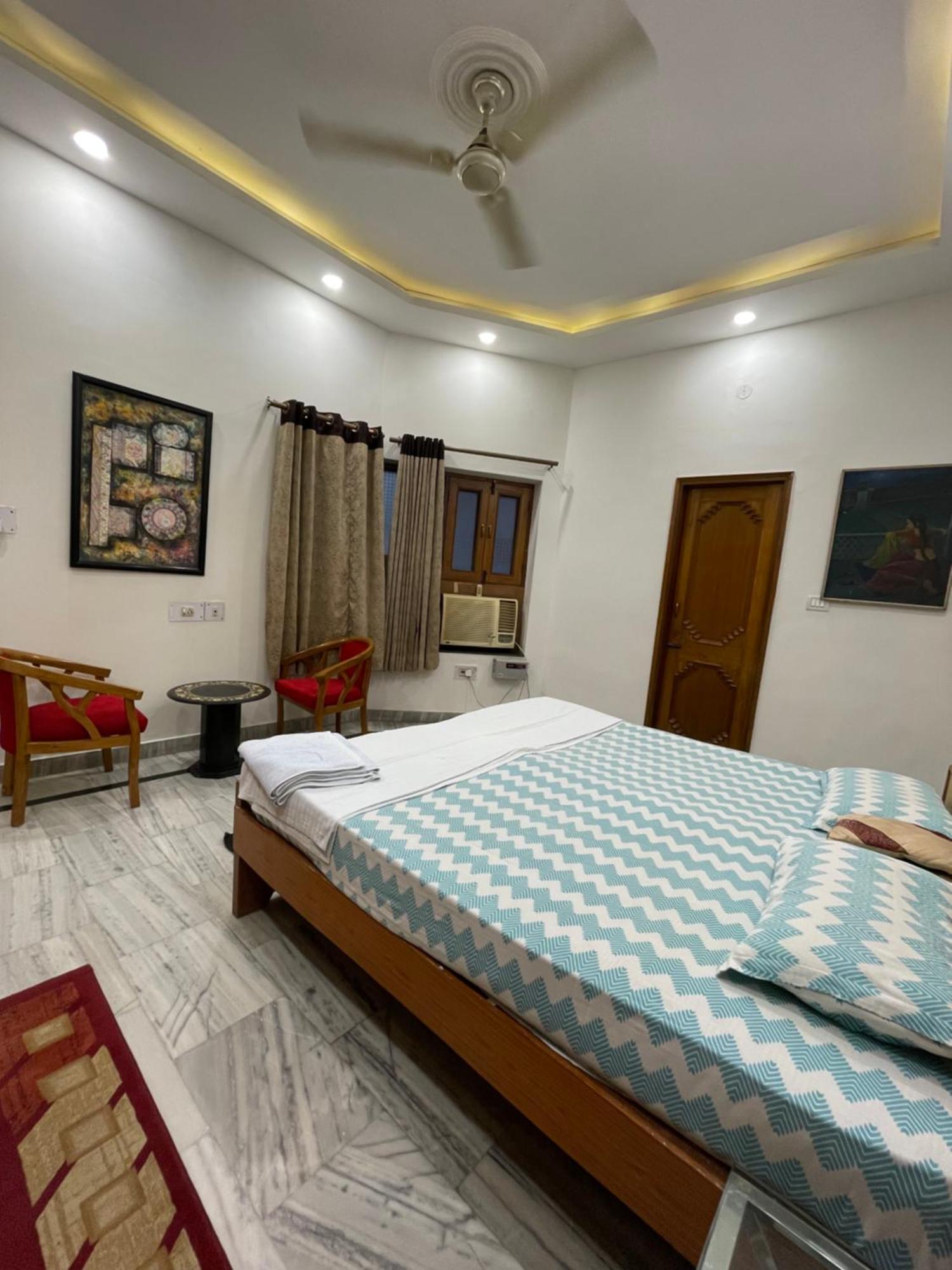 N.Homestay Agra  Ngoại thất bức ảnh