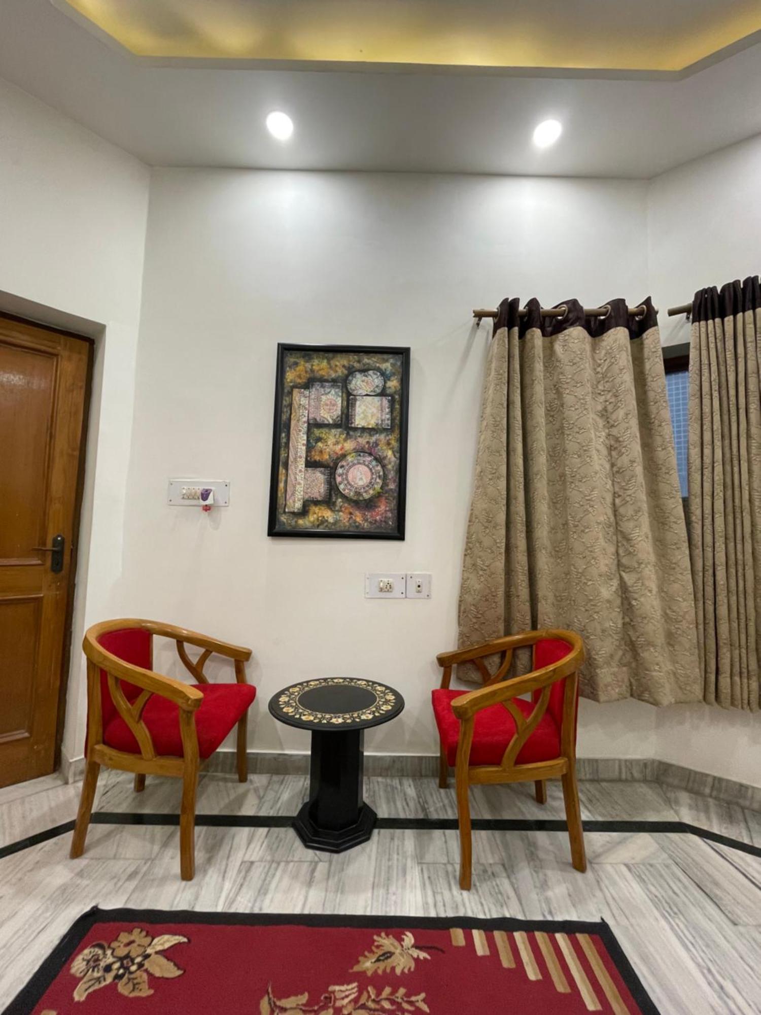 N.Homestay Agra  Ngoại thất bức ảnh