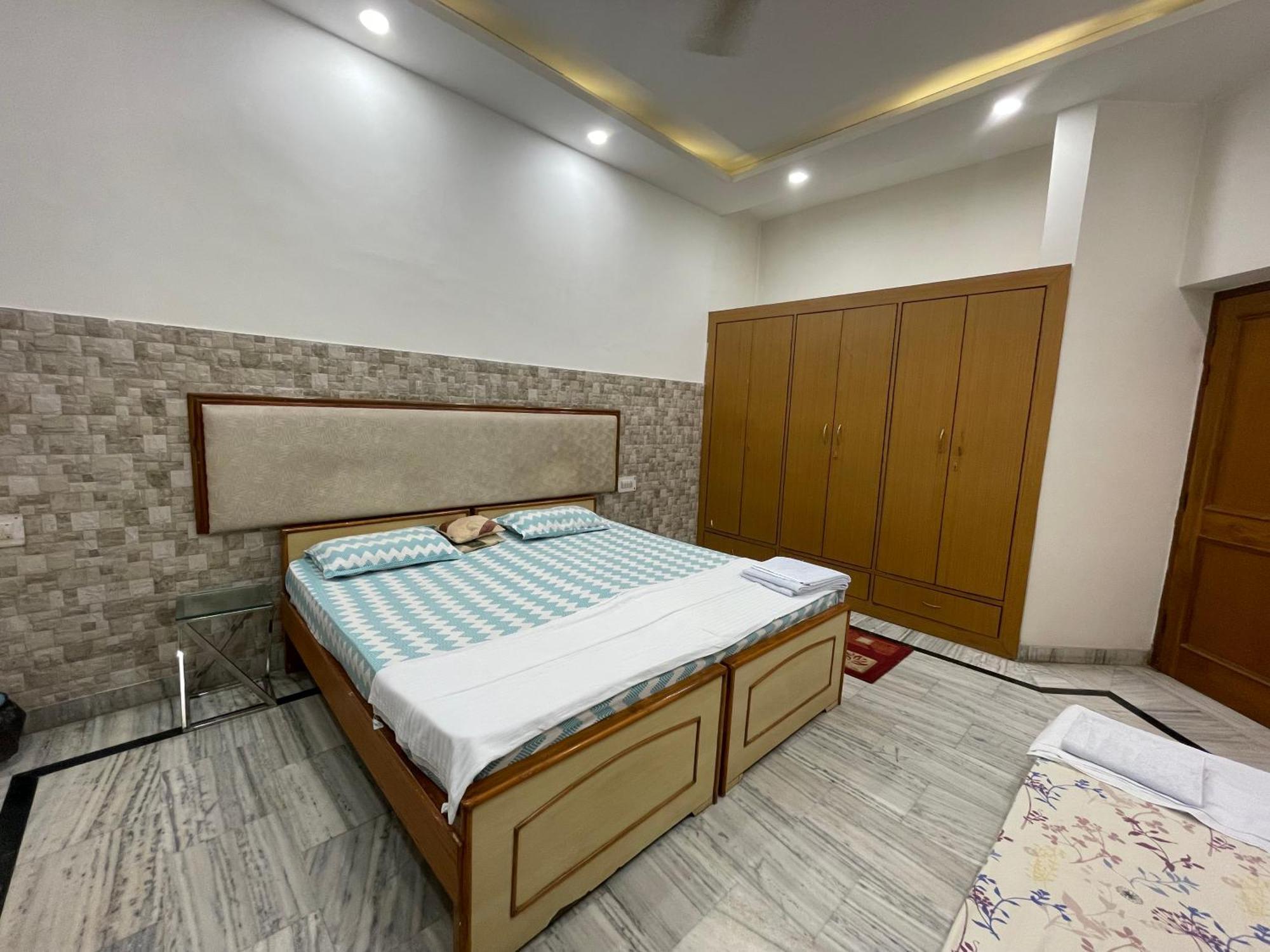 N.Homestay Agra  Ngoại thất bức ảnh