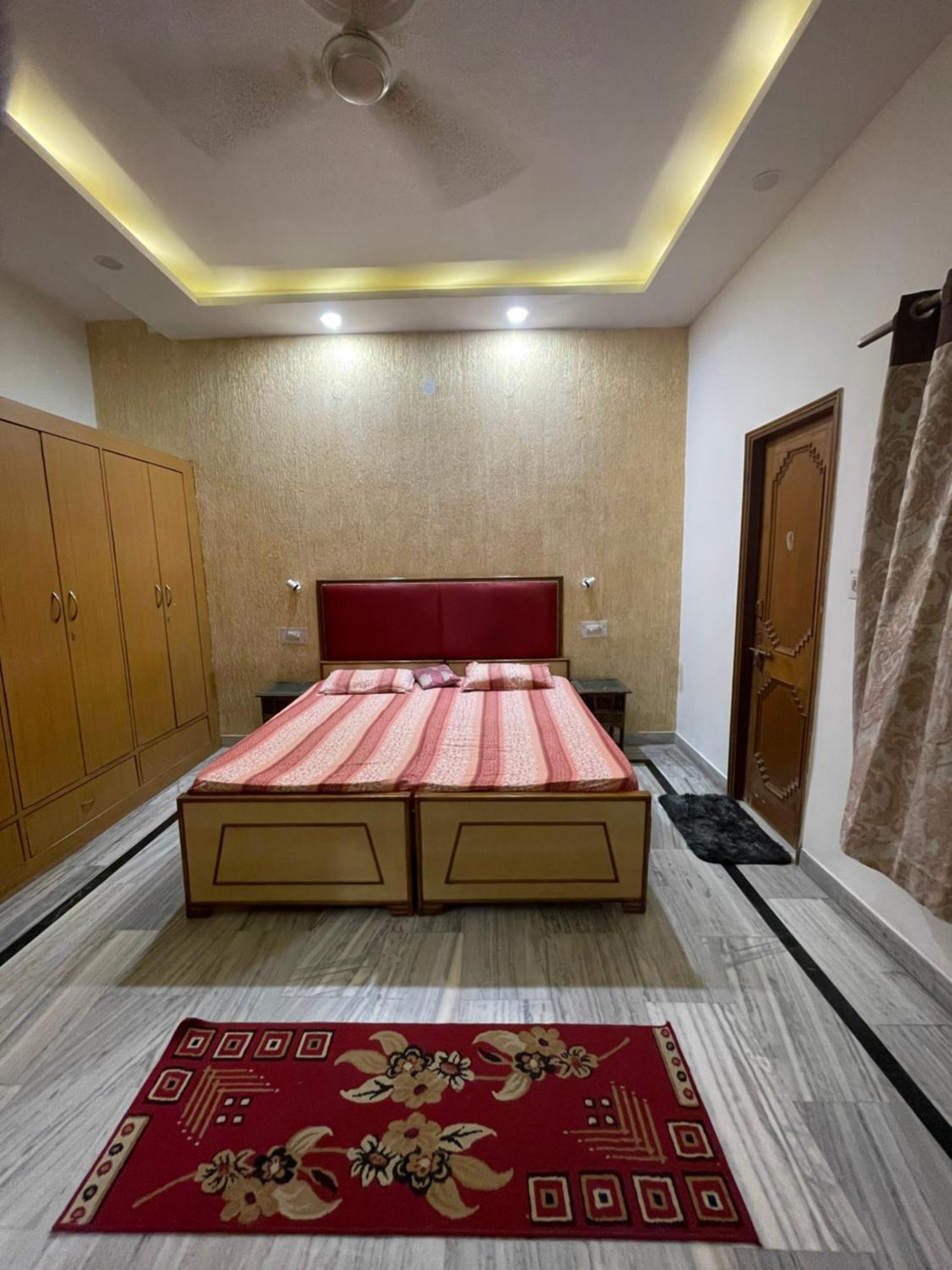 N.Homestay Agra  Ngoại thất bức ảnh