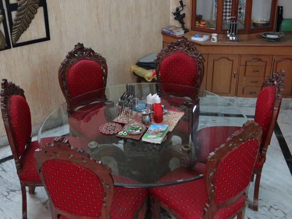 N.Homestay Agra  Ngoại thất bức ảnh